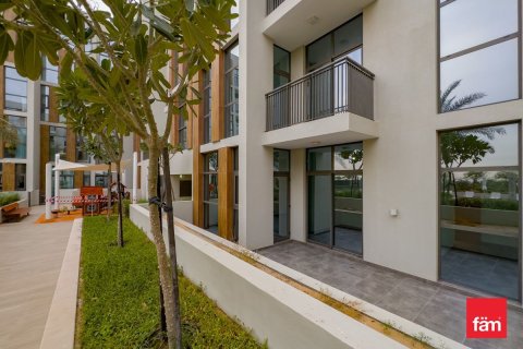 2 bedrooms Apartment in Dubai, UAE No. 143334