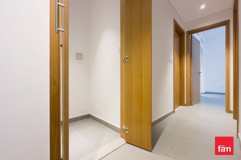 2 bedrooms Apartment in Dubai, UAE No. 143334 4