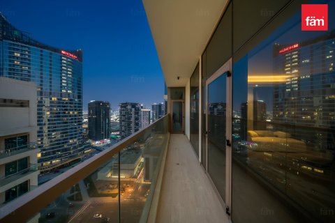2 bedrooms Apartment in Business Bay, UAE No. 143330 8