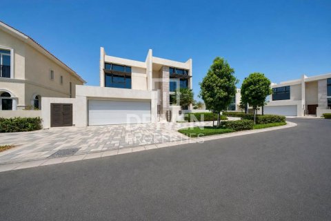 4 bedrooms Villa in District One, UAE No. 204576 31