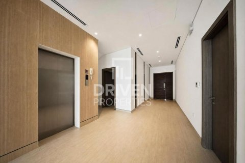 4 bedrooms Villa in District One, UAE No. 204576 3