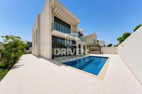 4 bedrooms Villa in District One, UAE No. 204576 23