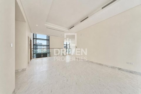 4 bedrooms Villa in District One, UAE No. 204577 15