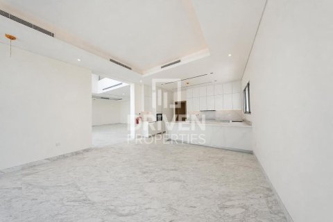 4 bedrooms Villa in District One, UAE No. 204577 8