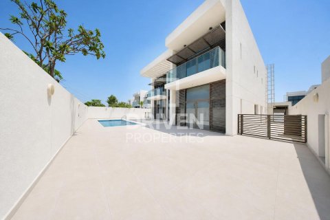 4 bedrooms Villa in District One, UAE No. 204577 27