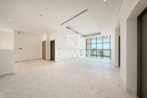 4 bedrooms Villa in District One, UAE No. 204577 10