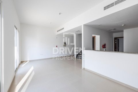 Townhouse de 3 chambres à Arabella Townhouses, UAE No. 204580 4