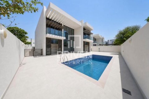 4 bedrooms Villa in District One, UAE No. 204575 27