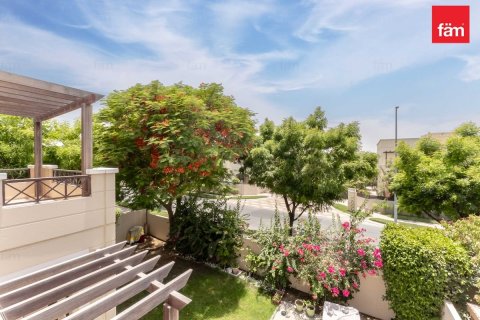 4 bedrooms Townhouse in Dubai, UAE No. 162605 7