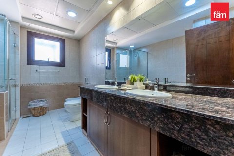 4 bedrooms Townhouse in Dubai, UAE No. 162605 8