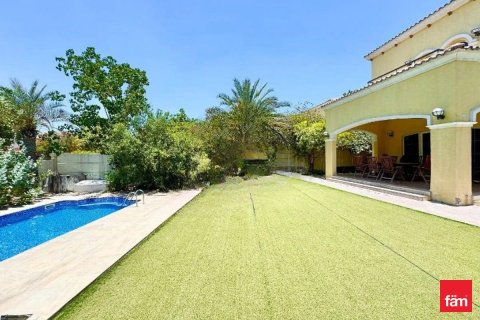 Villa de 4 dormitorios en Jumeirah Park, UAE No. 166002 4