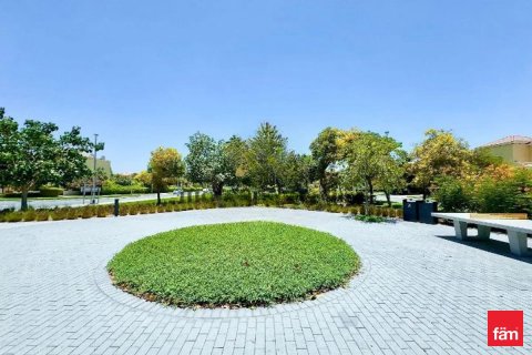 Villa de 4 dormitorios en Jumeirah Park, UAE No. 166002 16
