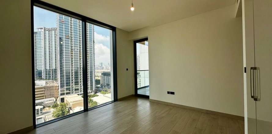 Apartment de 2 dormitorios en Dubai, UAE No. 166000