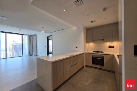 2 bedrooms Apartment in Dubai, UAE No. 166003