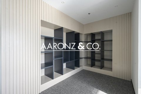 344m² Office in Dubai Marina, UAE No. 144244 12