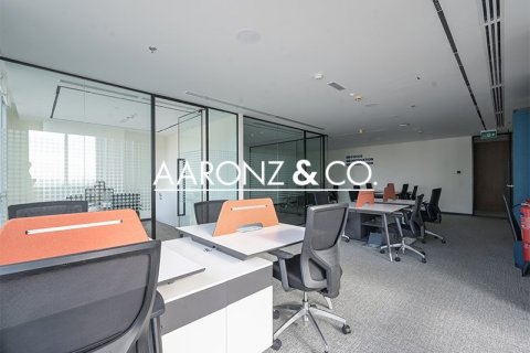 344m² Office in Dubai Marina, UAE No. 144244 3