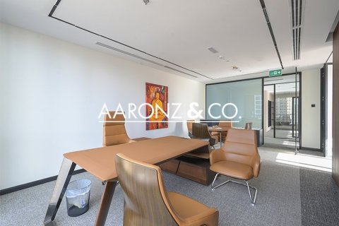 344m² Office in Dubai Marina, UAE No. 144244 4