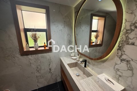 2 bedrooms Villa in Jumeirah Village Triangle, UAE No. 207780 18