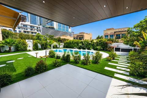 2 bedrooms Villa in Jumeirah Village Triangle, UAE No. 207780 8