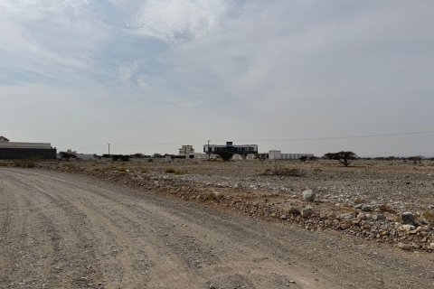 Land de 1784m² en Seih Al Harf, UAE No. 172107 7