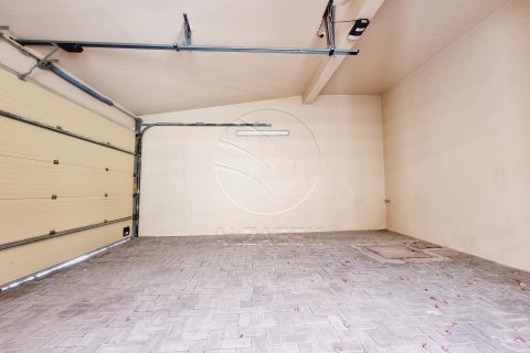 3 bedrooms Townhouse in Abu Dhabi, UAE No. 91130 6