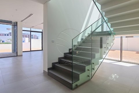 Townhouse de 4 dormitorios en Abu Dhabi, UAE No. 91127 4