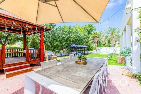 Вилла с 5 спальнями в Saheel, ОАЭ №203909 5