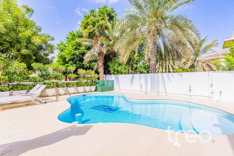 Вилла с 5 спальнями в Saheel, ОАЭ №203909 4