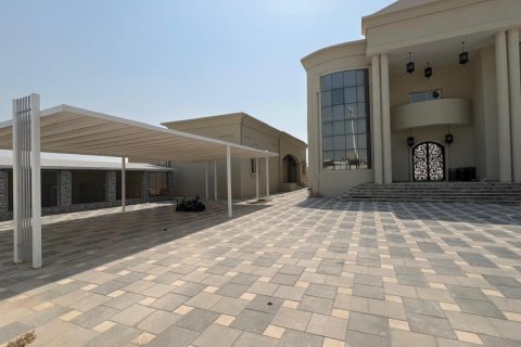 6 غرفة نوم  فيلا في سيح العريبي, الإمارات العربية المتحدة رقم 184070 3