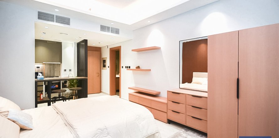 Studio Apartment in Jumeirah Village Triangle, UAE No. 170336
