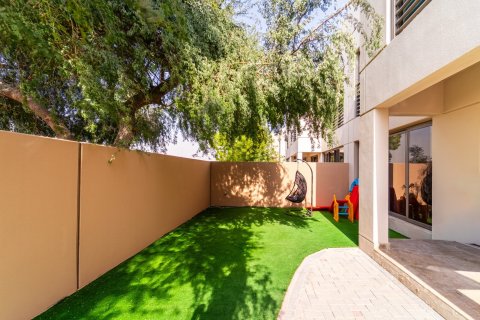 Villa de 4 dormitorios en Dubai, UAE No. 146950 14