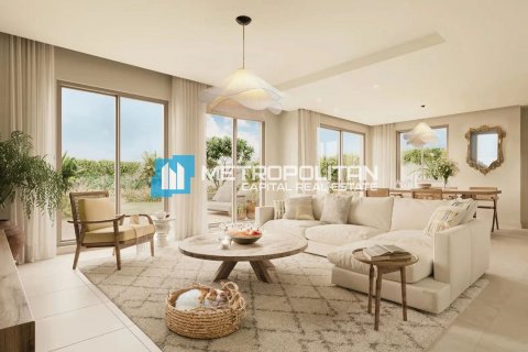 Townhouse de 2 dormitorios en Khalifa City, UAE No. 135976 3