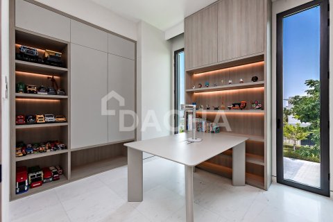6 bedrooms Villa in Harmony, UAE No. 166685 24
