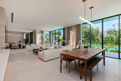 6 bedrooms Villa in Harmony, UAE No. 166685 7