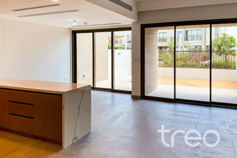 3 bedrooms Townhouse in Villanova, UAE No. 198996 12