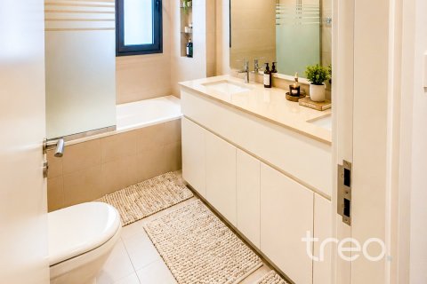 4 bedrooms Townhouse in Noor Townhouses, UAE No. 198994 5