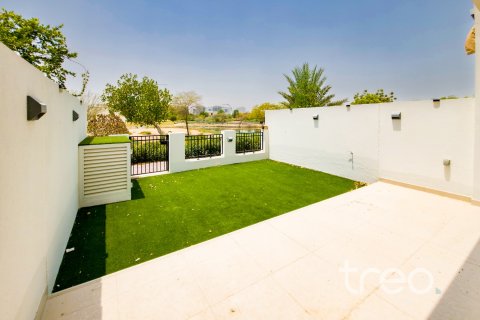 3 bedrooms Townhouse in DAMAC Hills (Akoya by DAMAC), UAE No. 199000 13