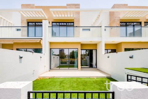 3 bedrooms Townhouse in DAMAC Hills (Akoya by DAMAC), UAE No. 199000 18