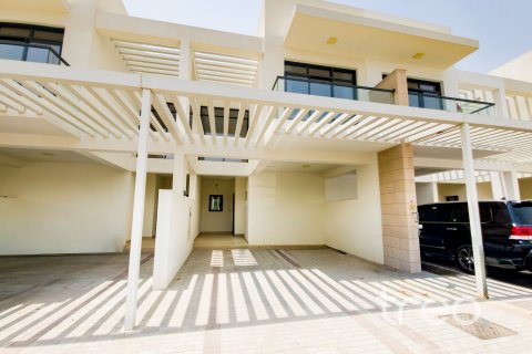 3 bedrooms Townhouse in DAMAC Hills (Akoya by DAMAC), UAE No. 199000 12
