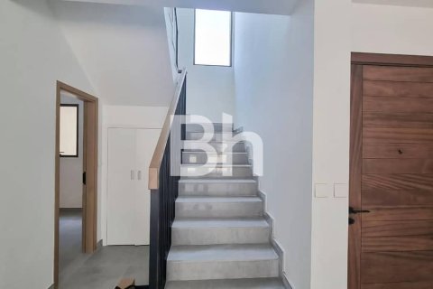 Townhouse de 3 dormitorios  No. 114234 3