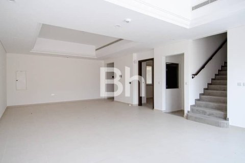 Townhouse de 4 dormitorios  No. 114235 10