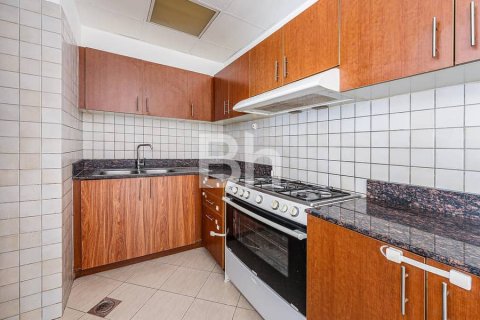 2 bedrooms Apartment in Dubai, UAE No. 172025 11