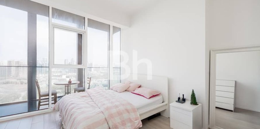 Apartment de 1 dormitorio en Jumeirah Village Circle, UAE No. 172028