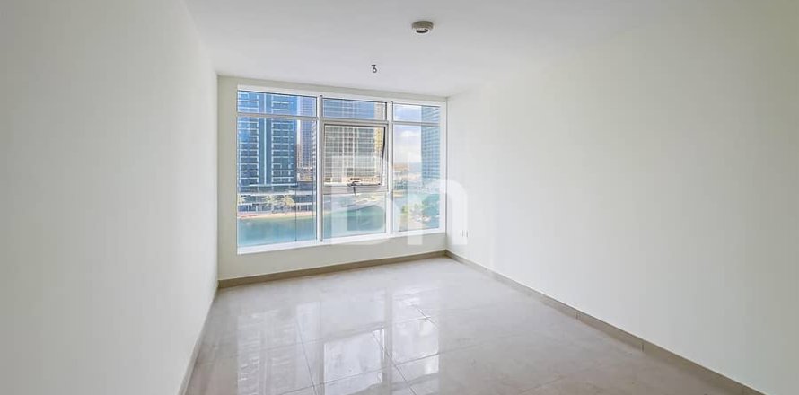 1 bedroom Apartment in Jumeirah Lake Towers, UAE No. 172027