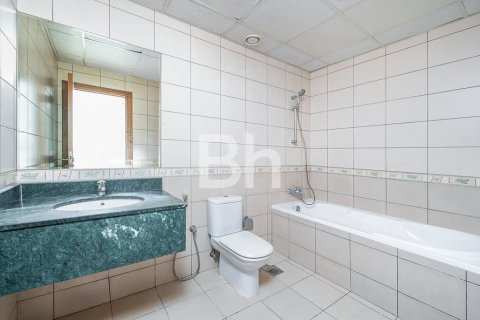 2 bedrooms Apartment in Dubai, UAE No. 172024 10