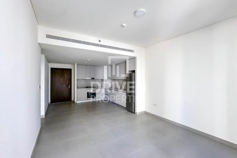 1 bedroom Apartment in EMAAR Beachfront, UAE No. 139100 5