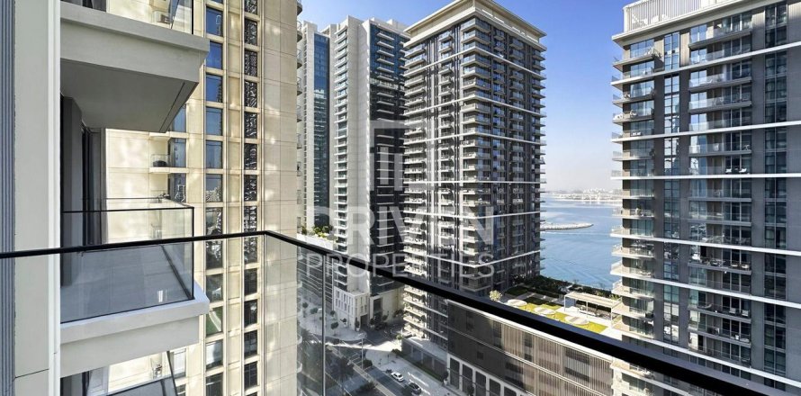 1 bedroom Apartment in EMAAR Beachfront, UAE No. 139100