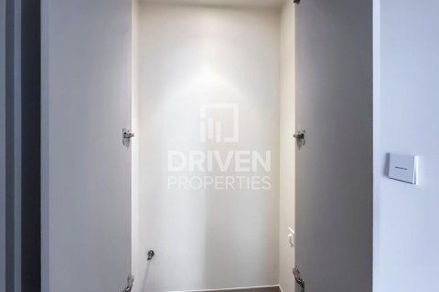 1 bedroom Apartment in EMAAR Beachfront, UAE No. 139100 11