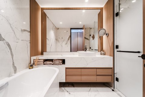 Apartment de 2 dormitorios en Zabeel, UAE No. 183223 11