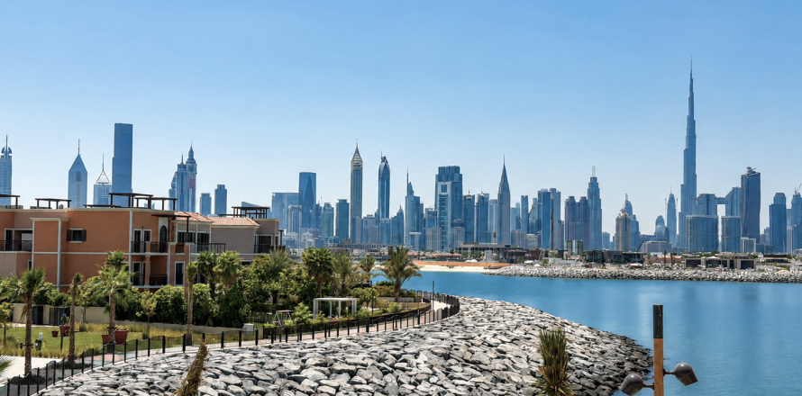 2 bedrooms Apartment in Dubai, UAE No. 183229